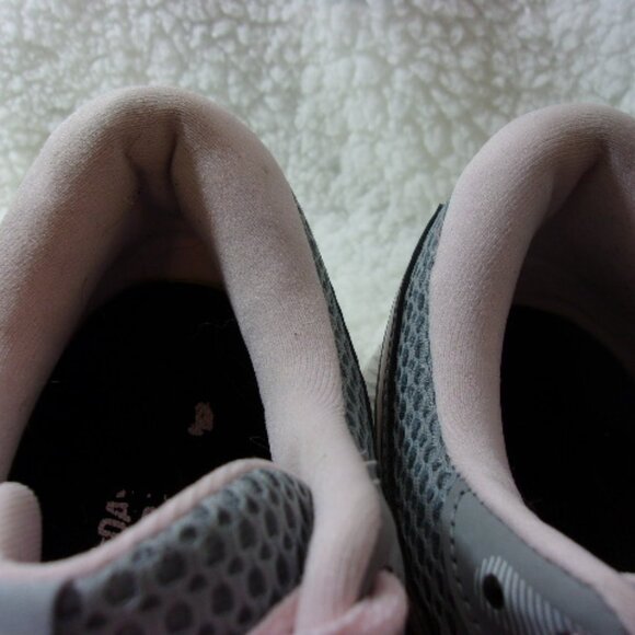 S-144 WOMENS ASICS GEL CONTEND 7 RUNNING SHOES - Picture 7 of 9